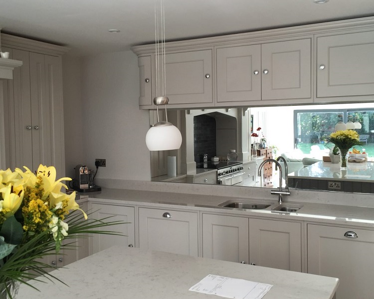 mirror splashbacks for kitchens